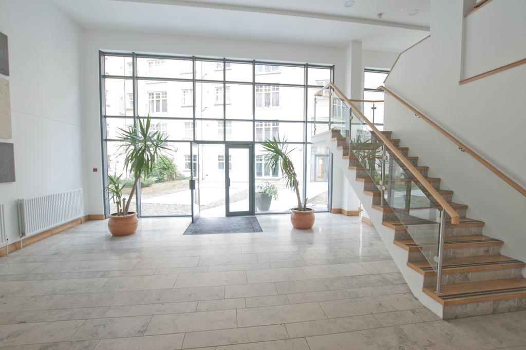 City Centre Serviced Apartments 벨파스트 외부 사진